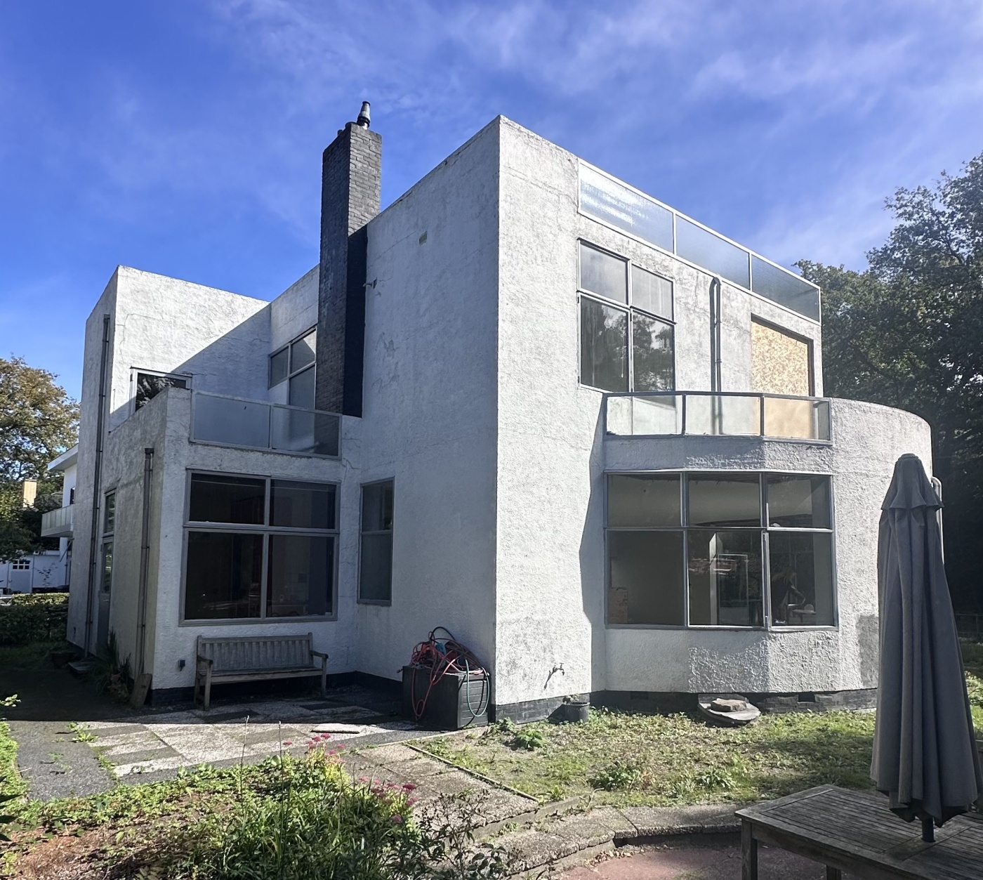Erfgoedrestauratie van een woning ontworpen door Gerrit Rietveld